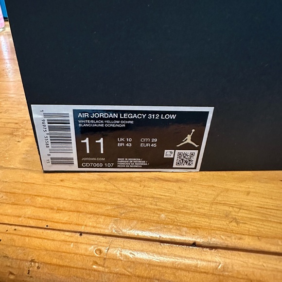 Air Jordan Legacy 312 Low - Picture 6 of 8